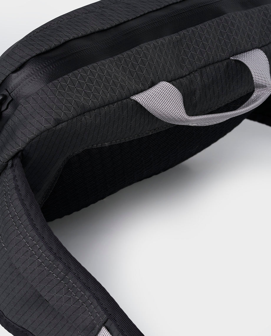 Cacher Hip Pack 2L - Image 9