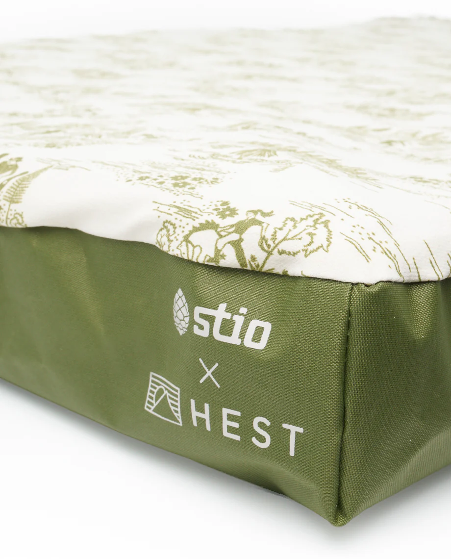 Stio x HEST Dog Bed - LG - Image 4