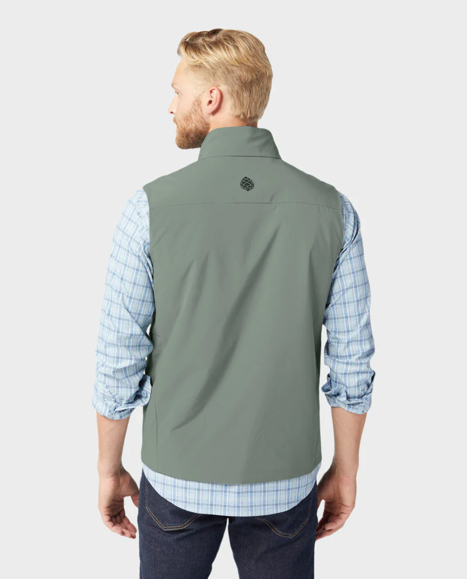 Men's Fernos Insulated Vest - Image 10