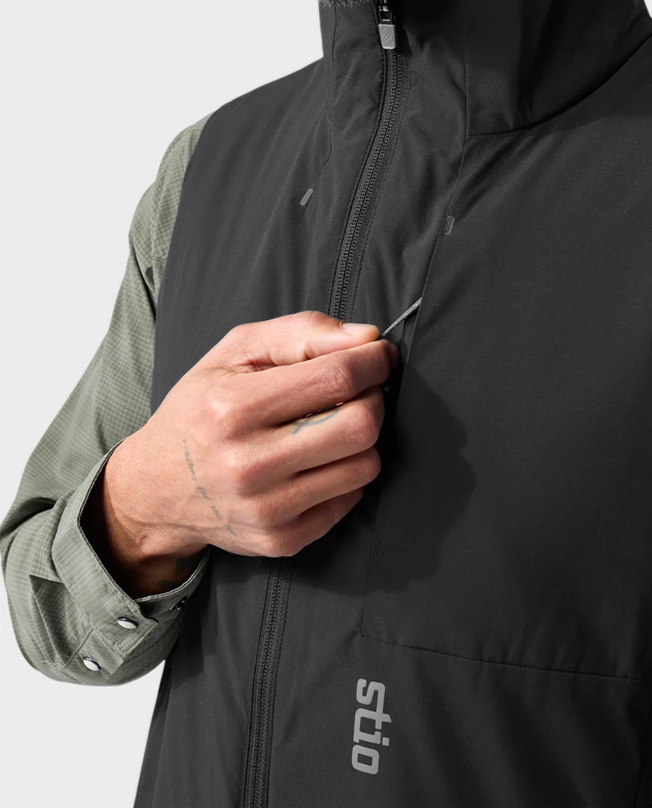 Men's Fernos Insulated Vest - Image 16
