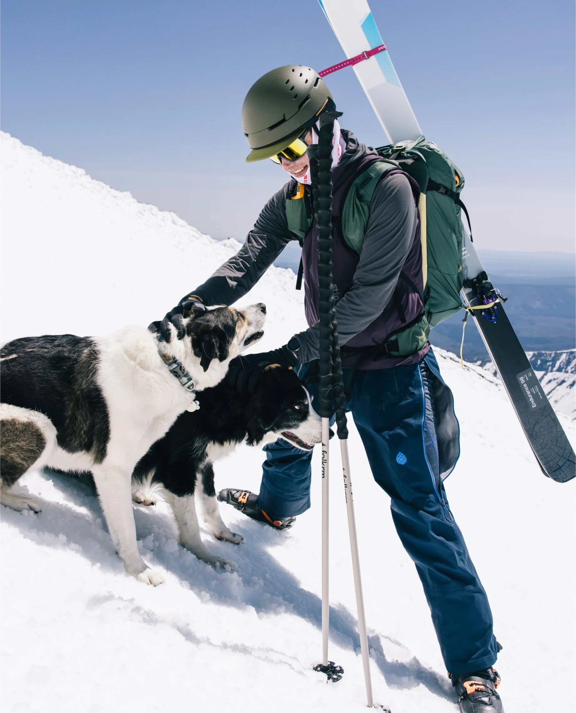 Men's Fernos Insulated Vest - Image 20