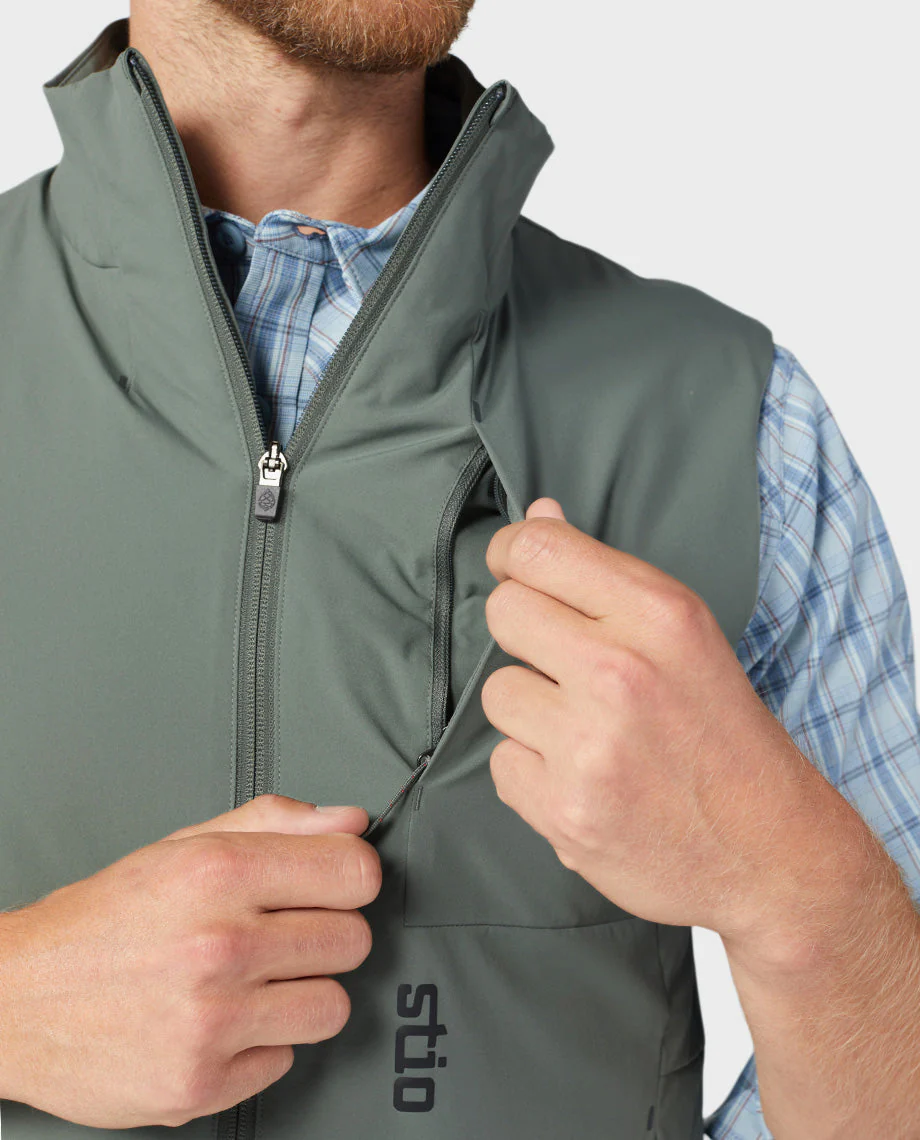 Men's Fernos Insulated Vest - Image 3