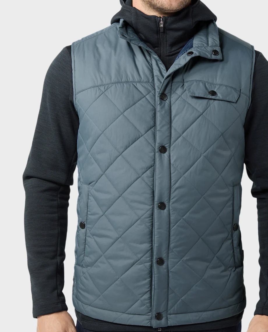 Men's Skycrest Insulated Vest - Image 14