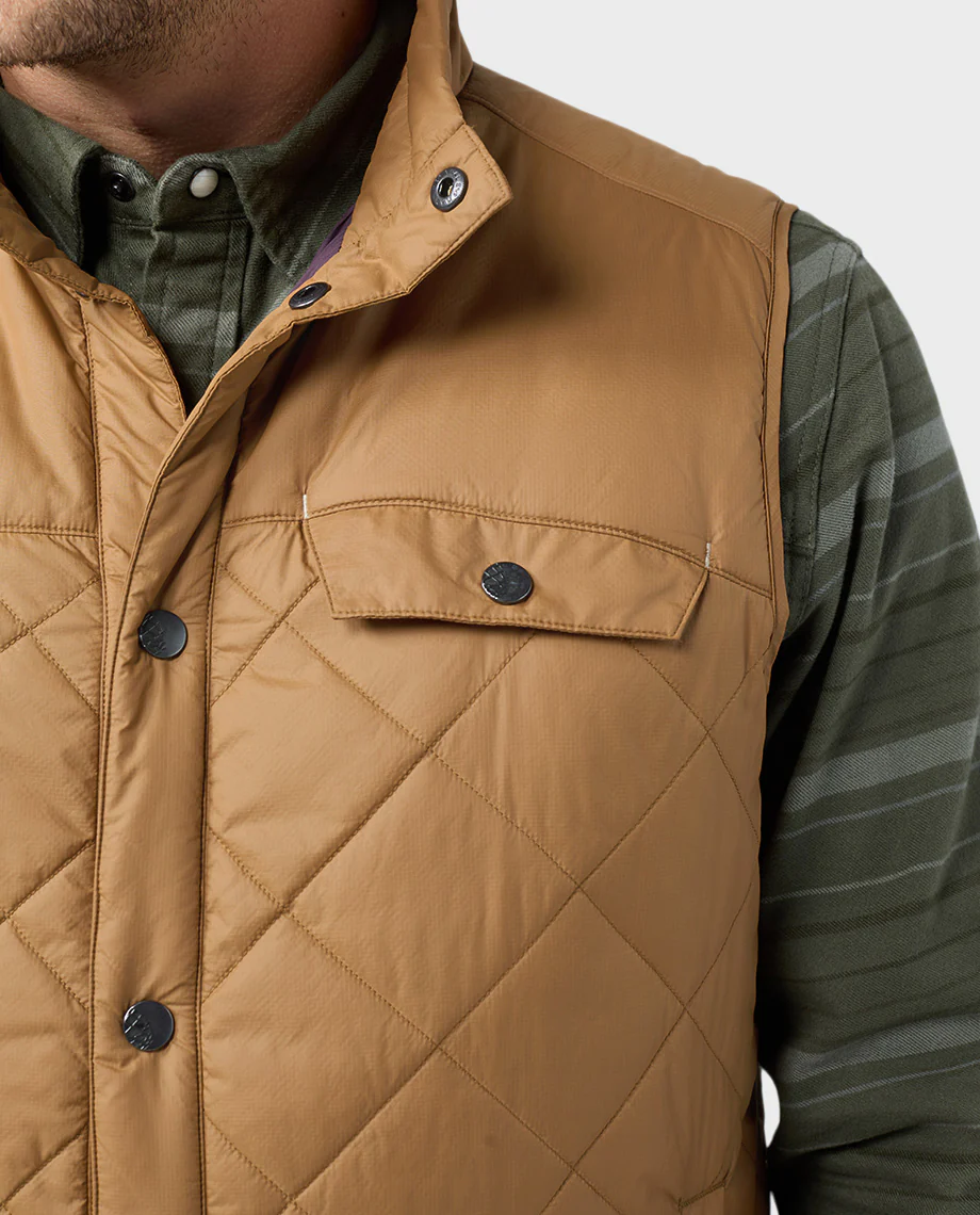 Men's Skycrest Insulated Vest - Image 23