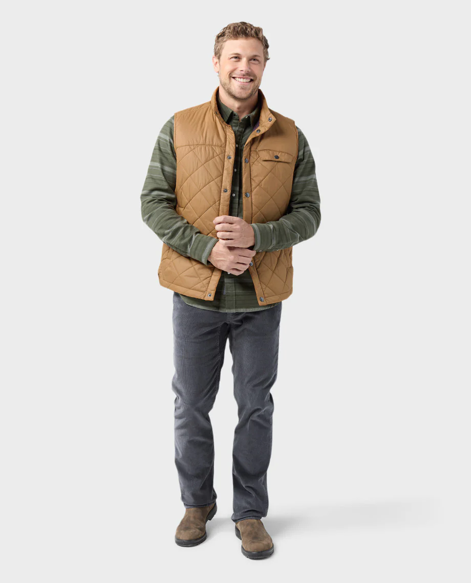 Men's Skycrest Insulated Vest - Image 26