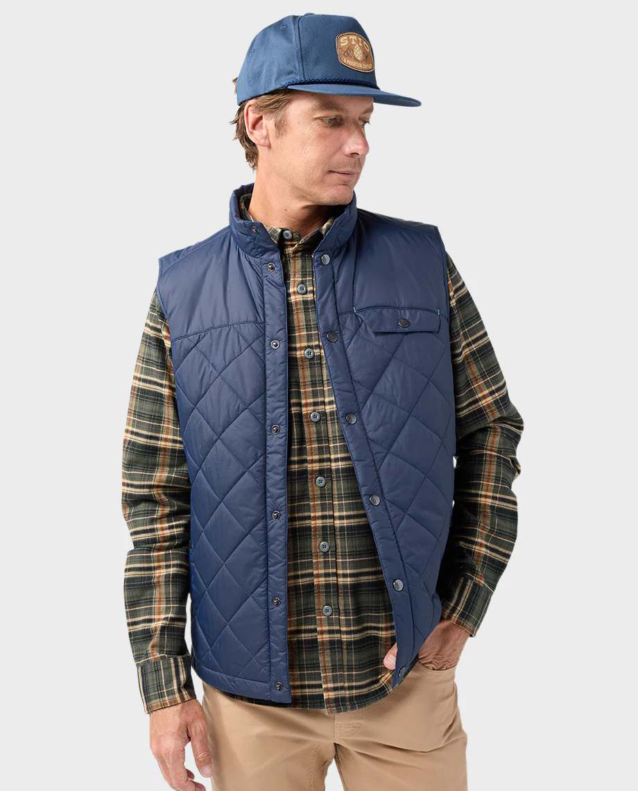 Men's Skycrest Insulated Vest - Image 3