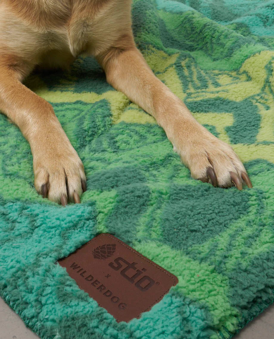 Stio x Wilderdog Sherpa Blanket - SM - Image 4