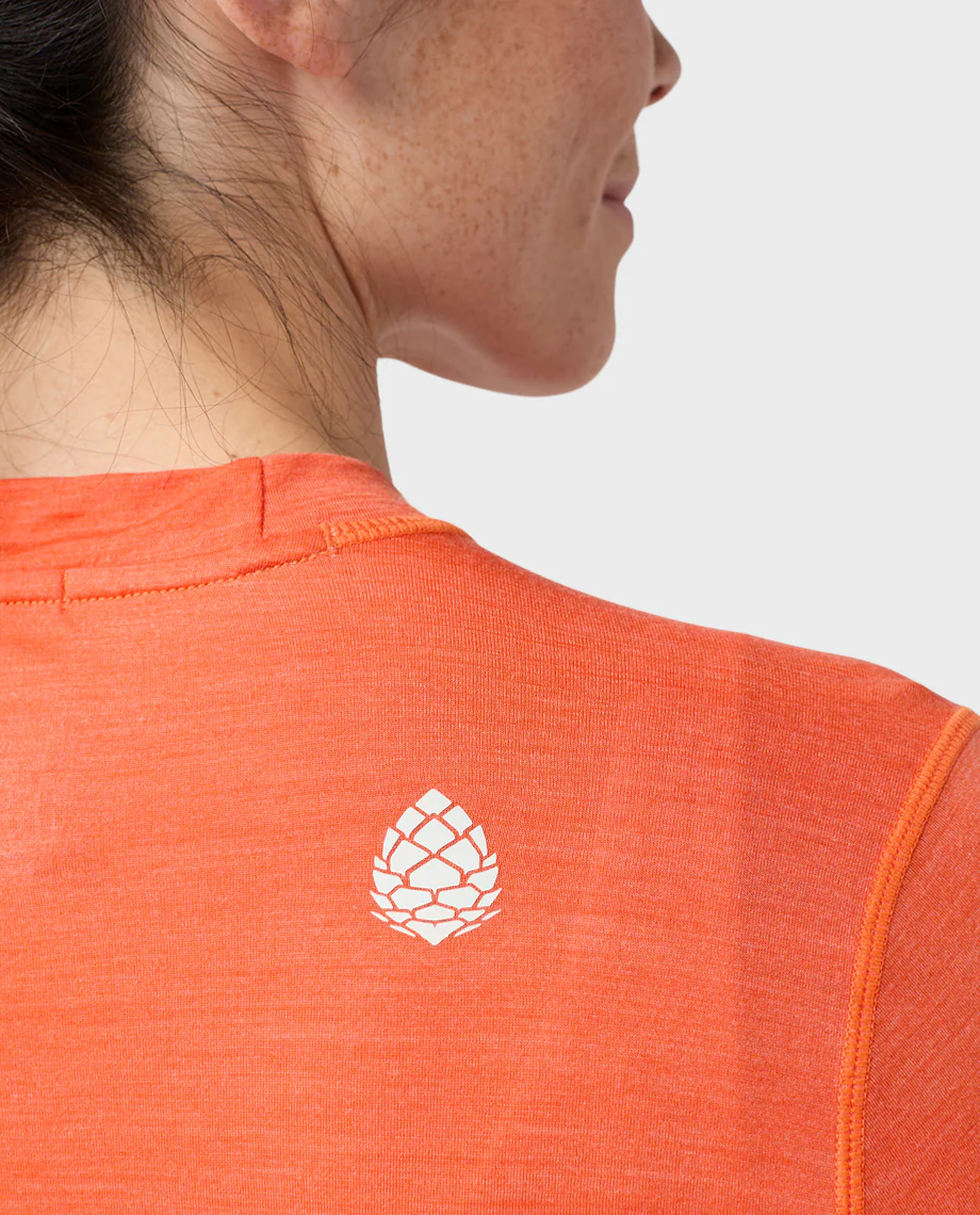 Women's Basis PeakWool Lightweight Crew LS - Image 29
