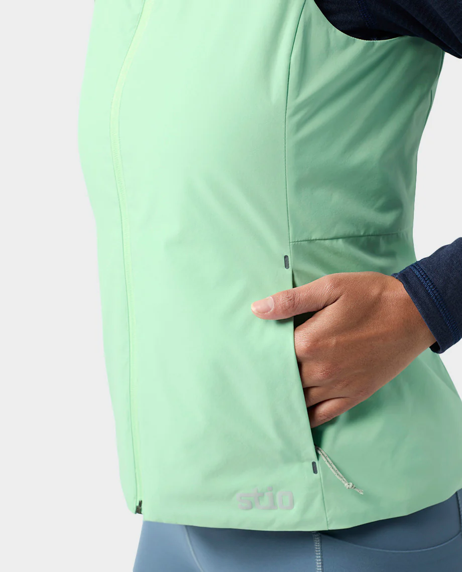 Women's Fernos Insulated Vest - Image 24