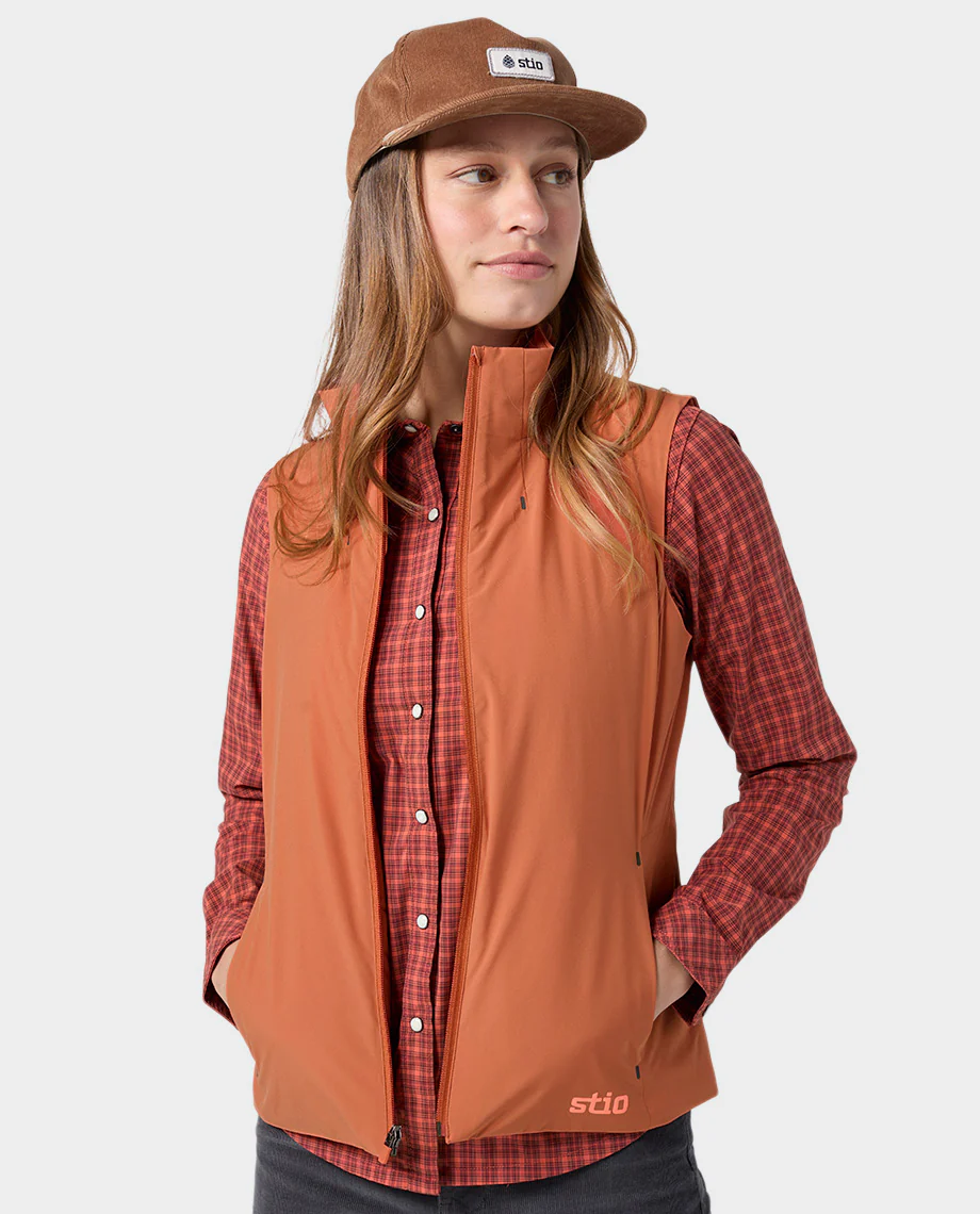 Women's Fernos Insulated Vest - Image 34