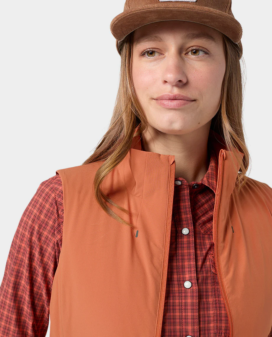 Women's Fernos Insulated Vest - Image 38