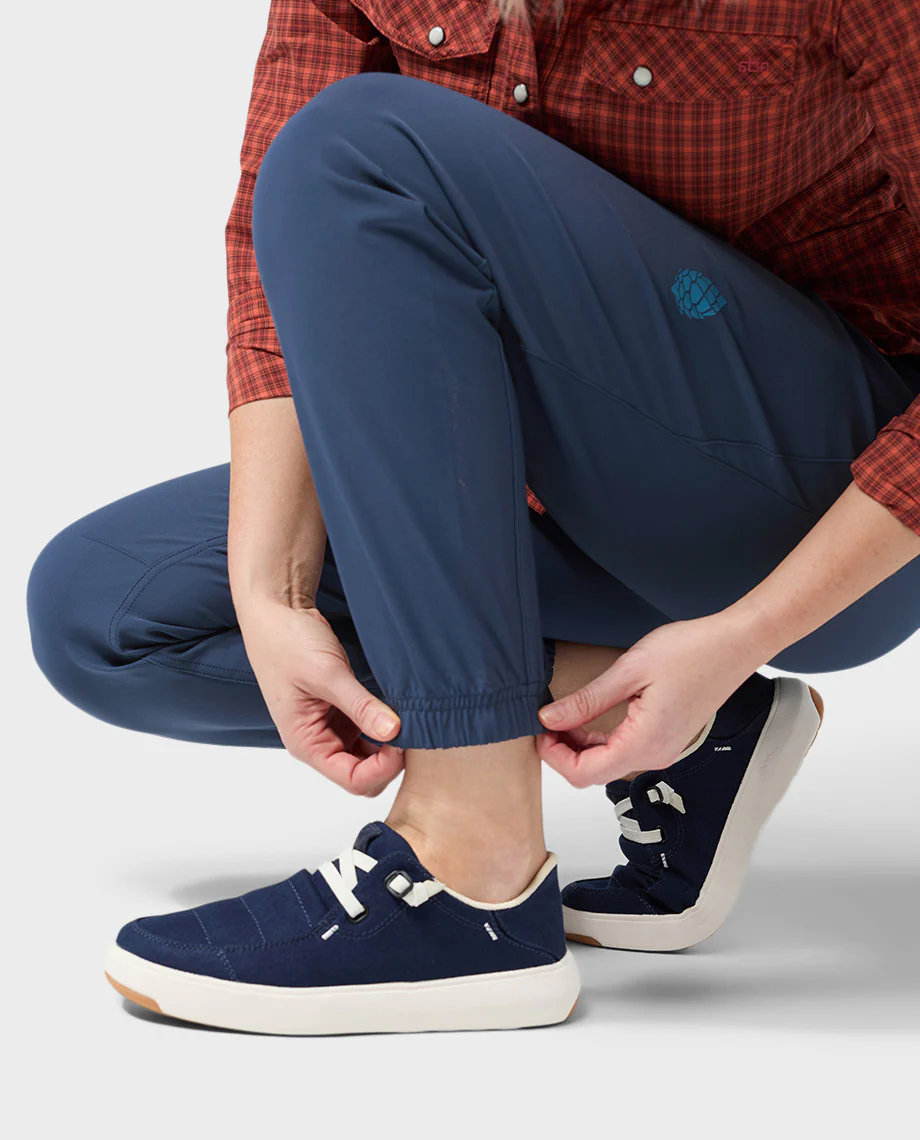 Women's Pinedale Jogger - Image 16