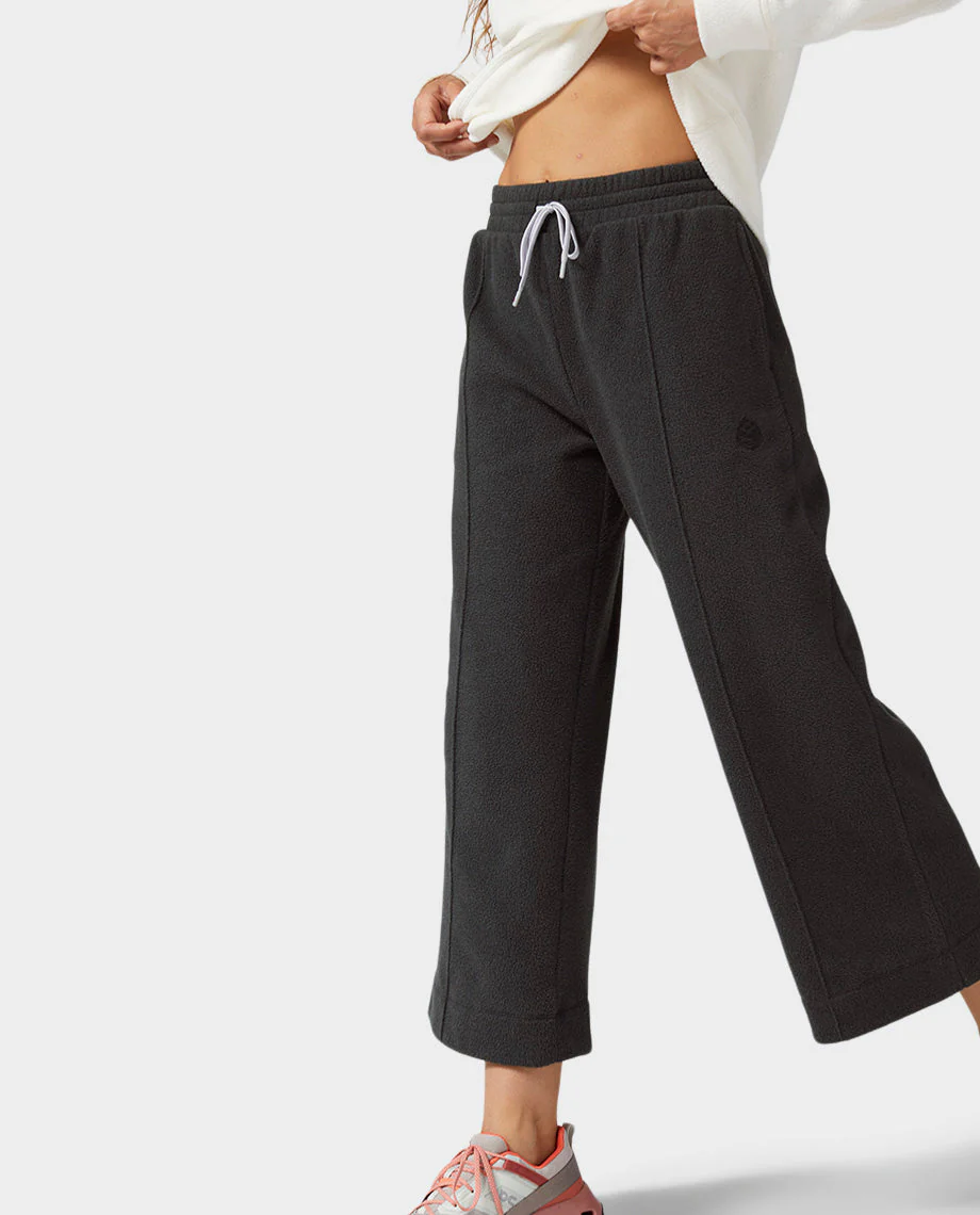 Women's Turpin Fleece Wide Crop Pant - Image 19